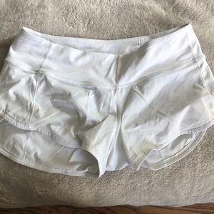 Brand: Lululemon       Size: 4         Color: White